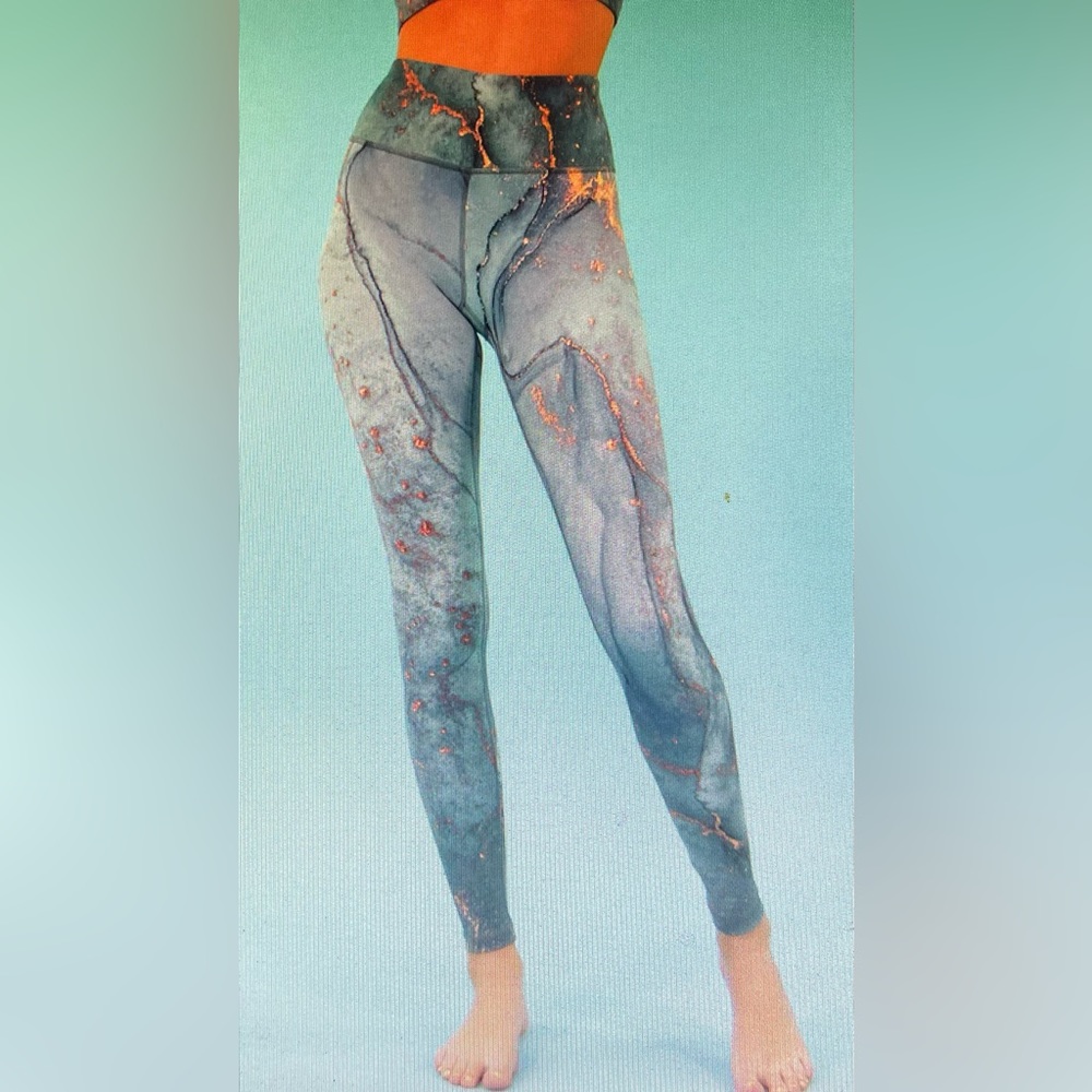 Kali by Miami Fitwear Onyx Marble Legging - M